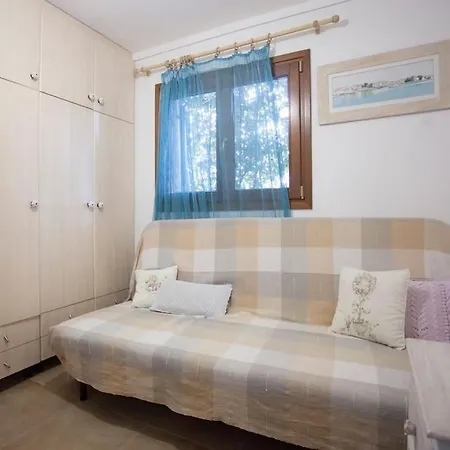 Holiday home Gavriadia